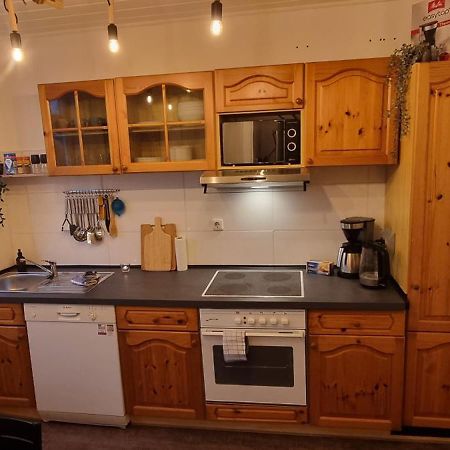 Nigella Apartment Direkt Am Hauptbahnhof Celle Fur 6 Personen Mit Kostenfreiem Parkplatz Voll Ausgestatteter Kuche Elite Standard Esterno foto