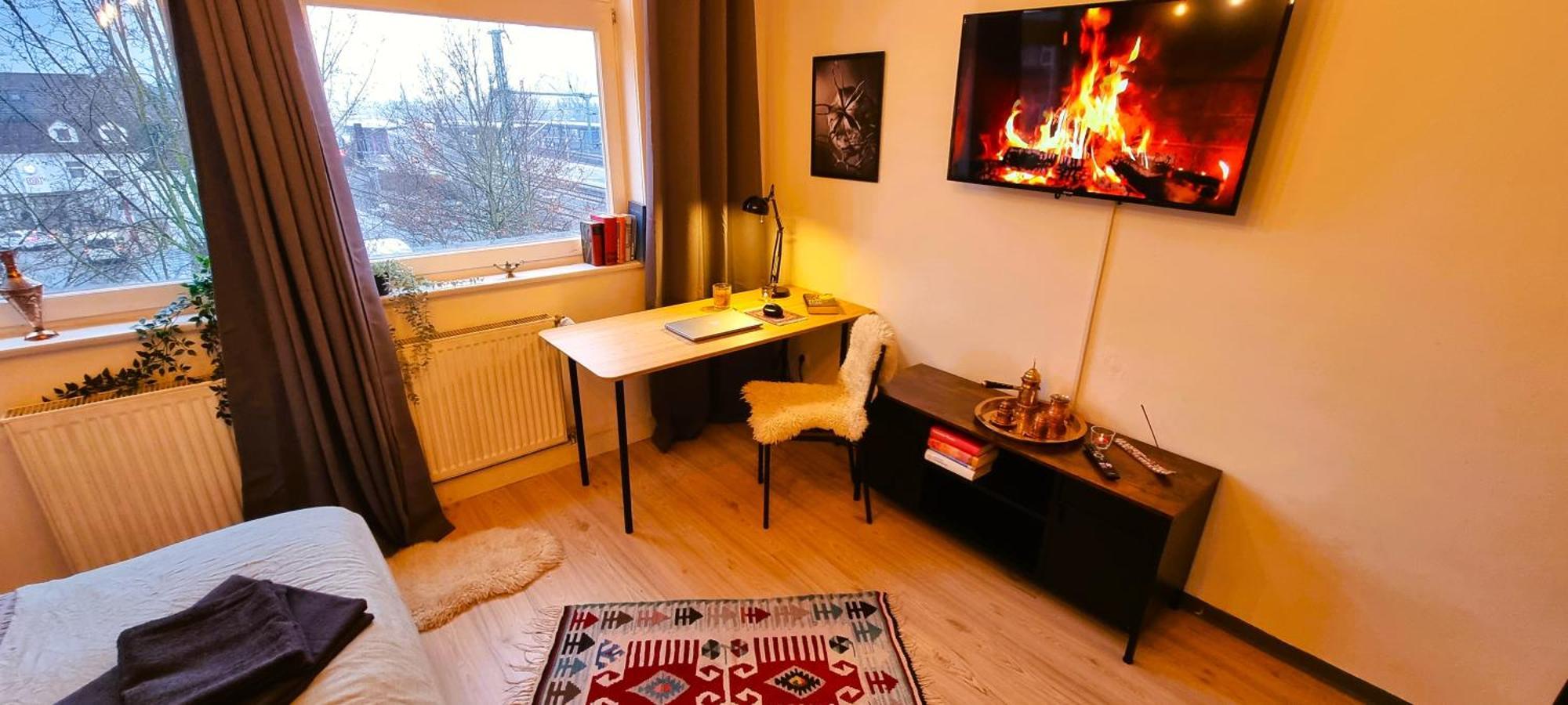 Nigella Apartment Direkt Am Hauptbahnhof Celle Fur 6 Personen Mit Kostenfreiem Parkplatz Voll Ausgestatteter Kuche Elite Standard Esterno foto