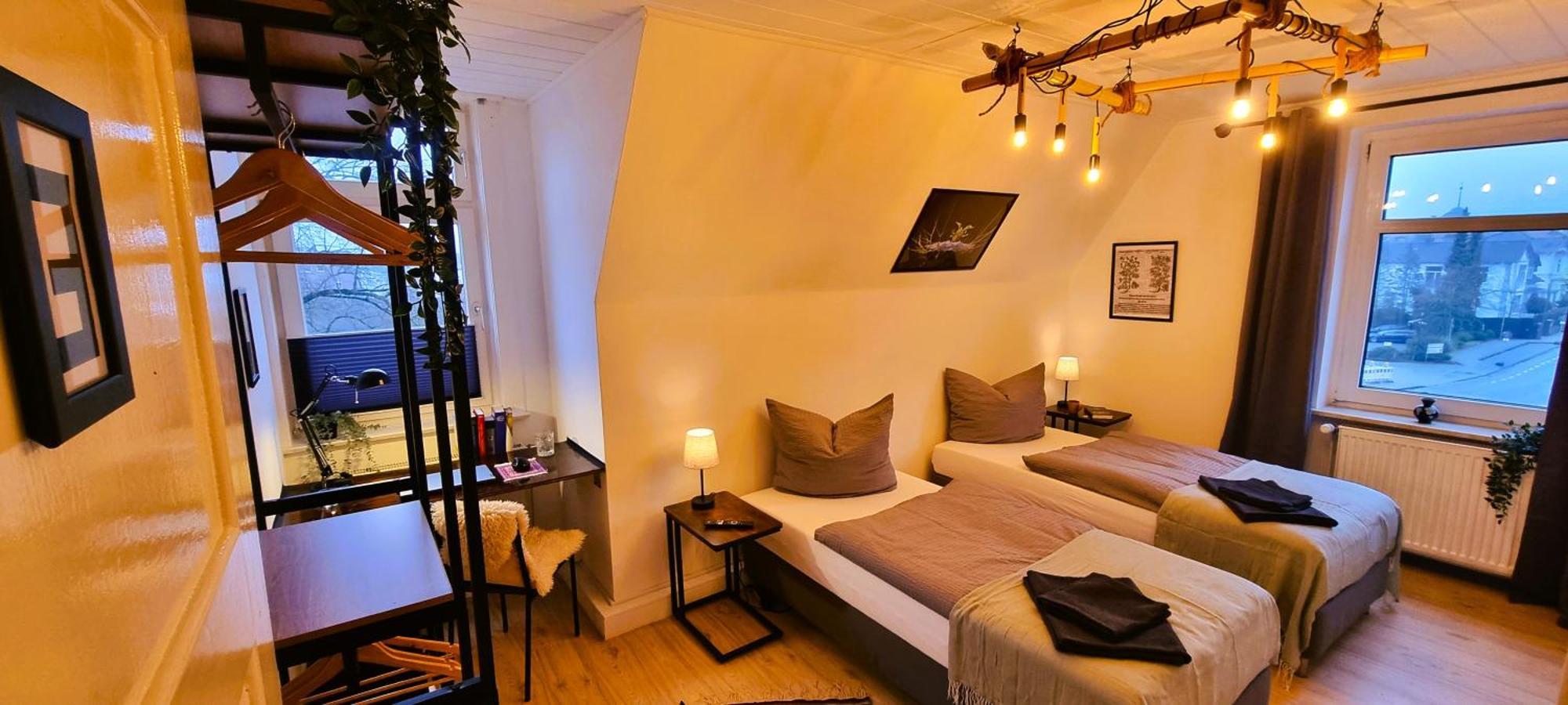 Nigella Apartment Direkt Am Hauptbahnhof Celle Fur 6 Personen Mit Kostenfreiem Parkplatz Voll Ausgestatteter Kuche Elite Standard Esterno foto