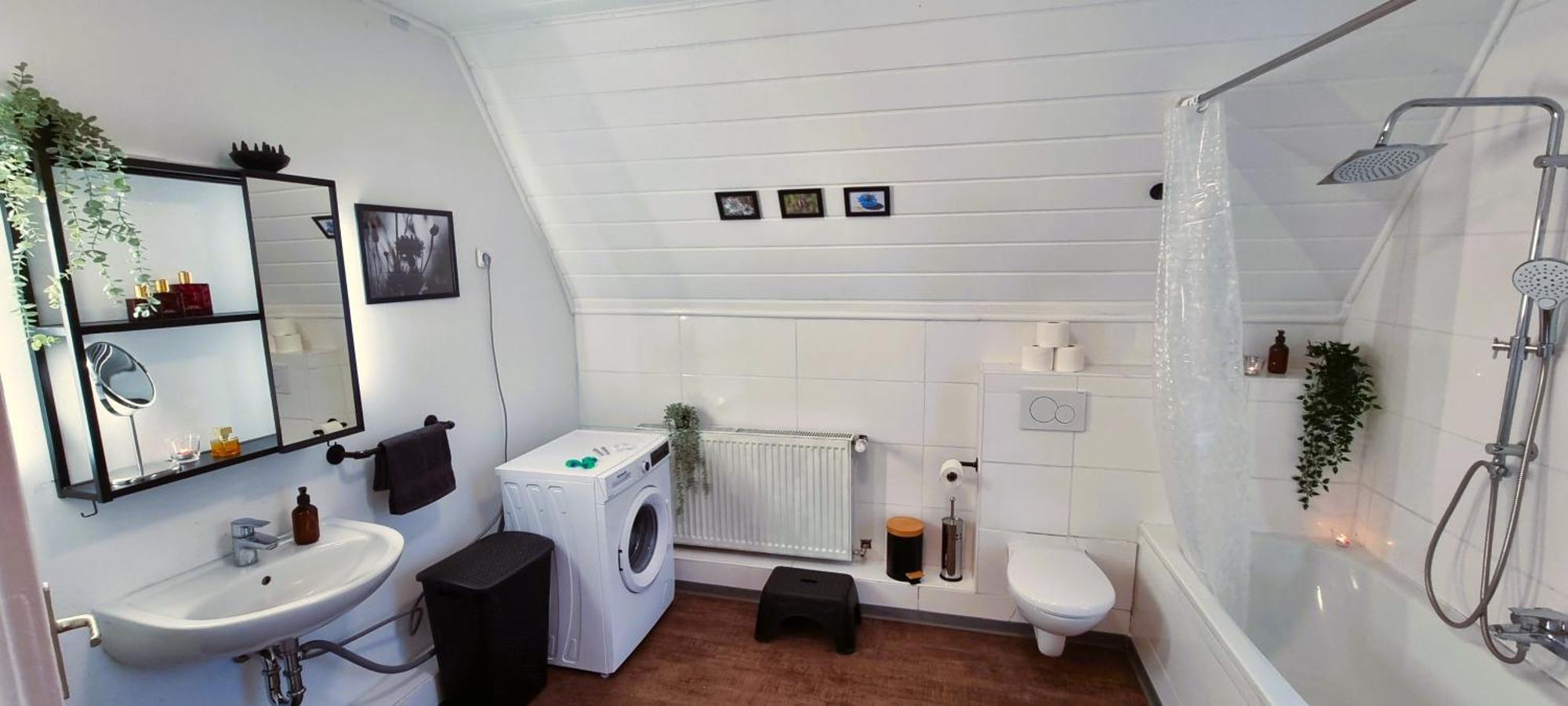 Nigella Apartment Direkt Am Hauptbahnhof Celle Fur 6 Personen Mit Kostenfreiem Parkplatz Voll Ausgestatteter Kuche Elite Standard Esterno foto
