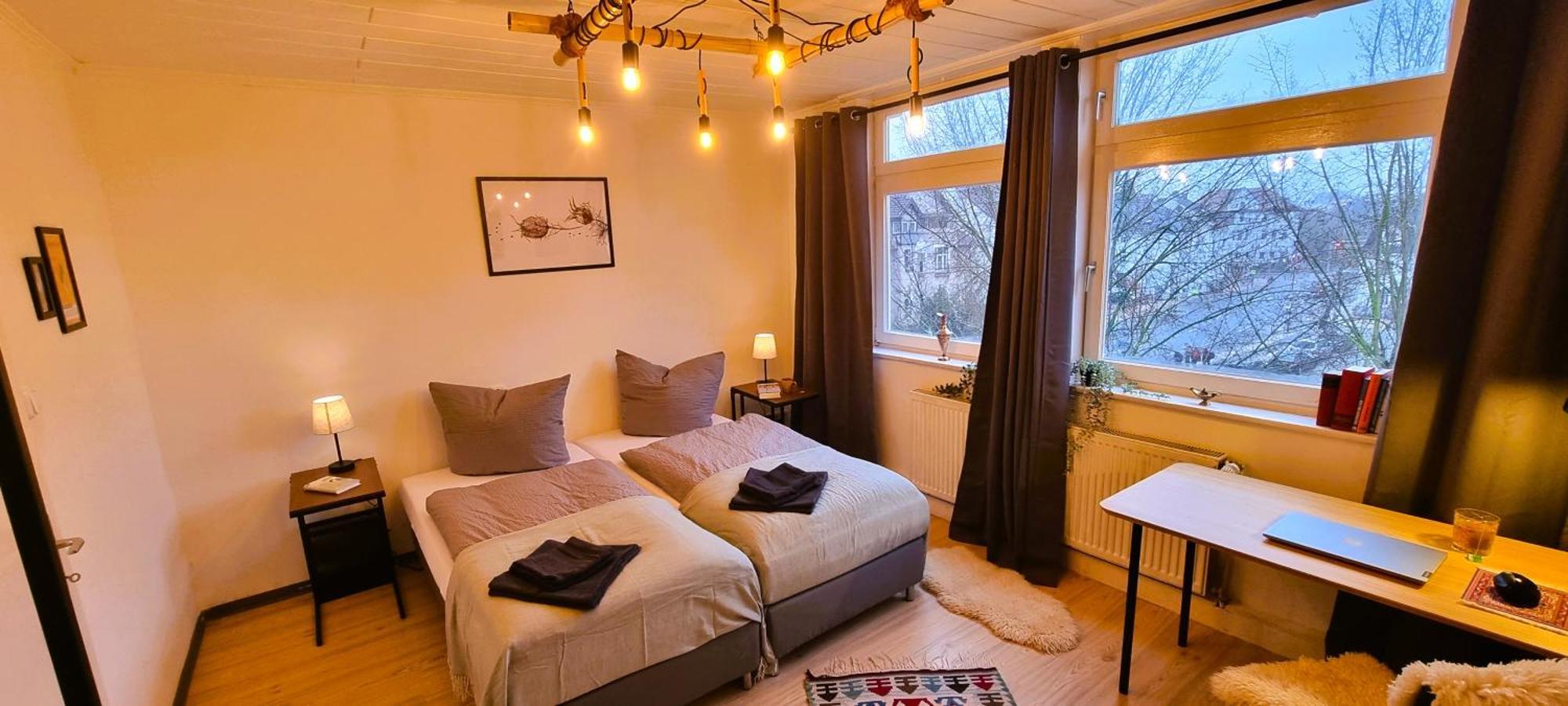 Nigella Apartment Direkt Am Hauptbahnhof Celle Fur 6 Personen Mit Kostenfreiem Parkplatz Voll Ausgestatteter Kuche Elite Standard Esterno foto