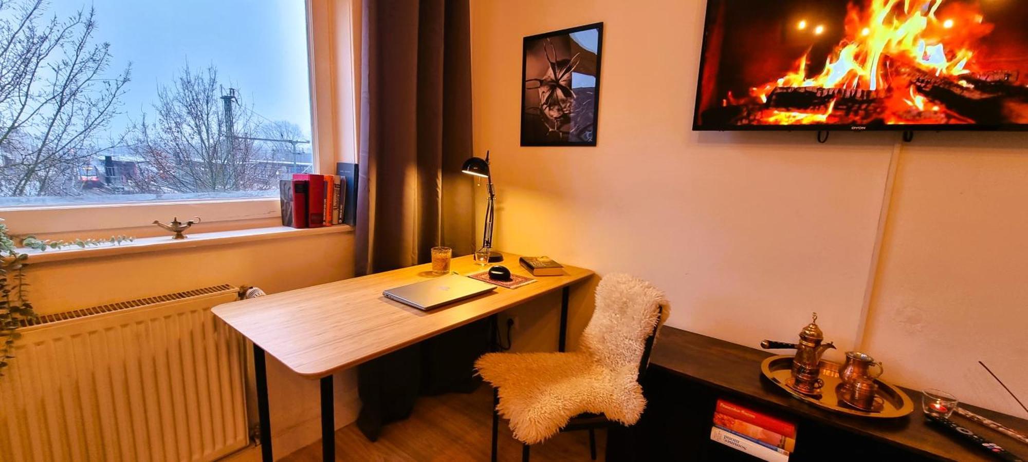Nigella Apartment Direkt Am Hauptbahnhof Celle Fur 6 Personen Mit Kostenfreiem Parkplatz Voll Ausgestatteter Kuche Elite Standard Esterno foto
