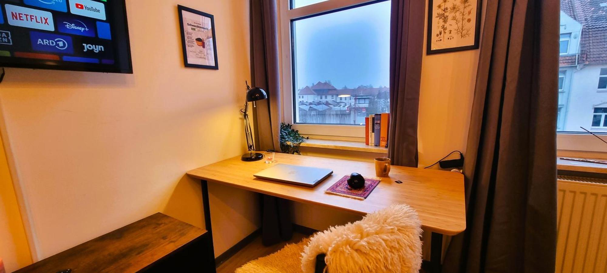 Nigella Apartment Direkt Am Hauptbahnhof Celle Fur 6 Personen Mit Kostenfreiem Parkplatz Voll Ausgestatteter Kuche Elite Standard Esterno foto