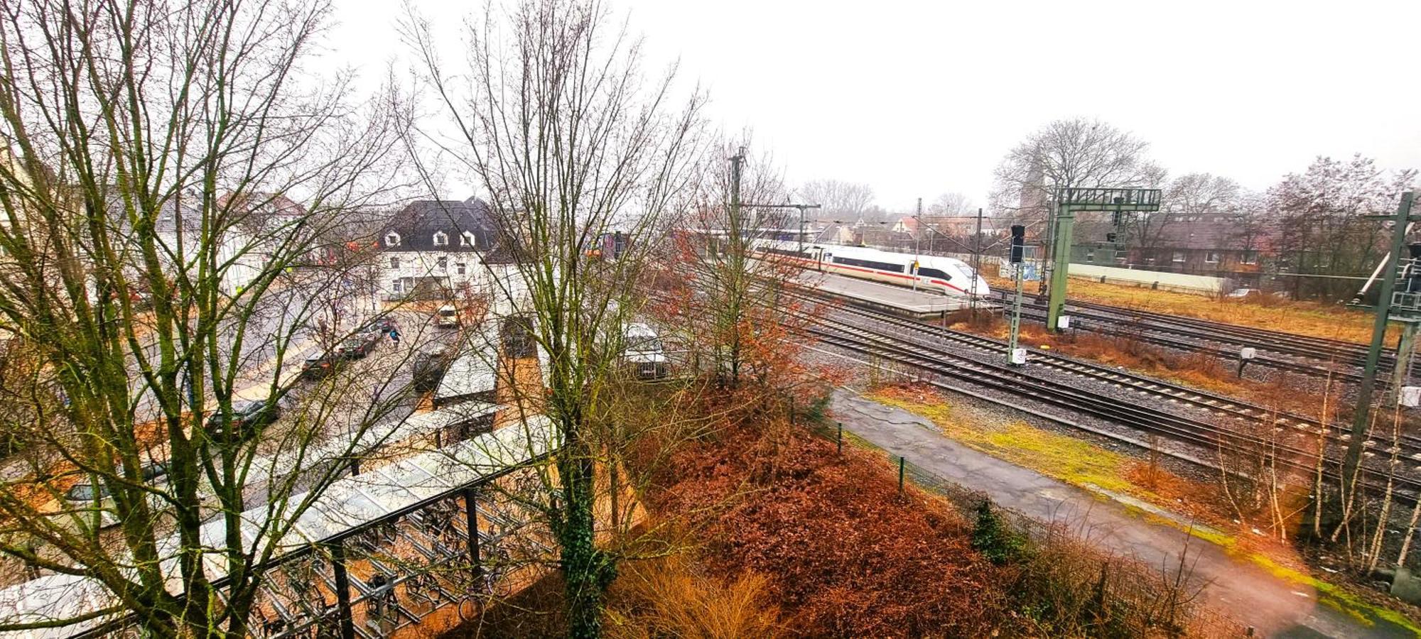Nigella Apartment Direkt Am Hauptbahnhof Celle Fur 6 Personen Mit Kostenfreiem Parkplatz Voll Ausgestatteter Kuche Elite Standard Esterno foto